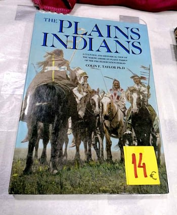 The Plains Indians. 14€ Colin F. Taylor